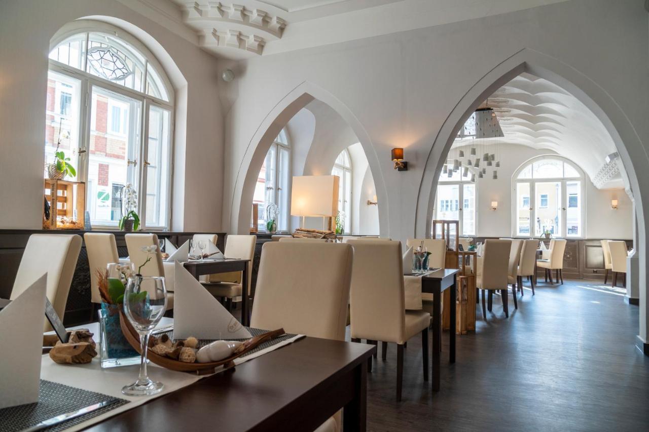 Hotel Ratskeller Schwarzenberg Schwarzenberg  Ngoại thất bức ảnh