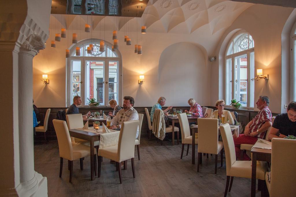 Hotel Ratskeller Schwarzenberg Schwarzenberg  Ngoại thất bức ảnh