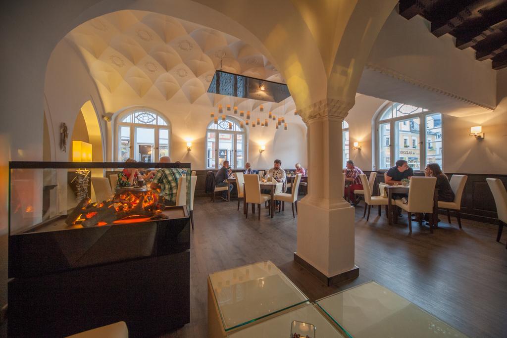 Hotel Ratskeller Schwarzenberg Schwarzenberg  Ngoại thất bức ảnh