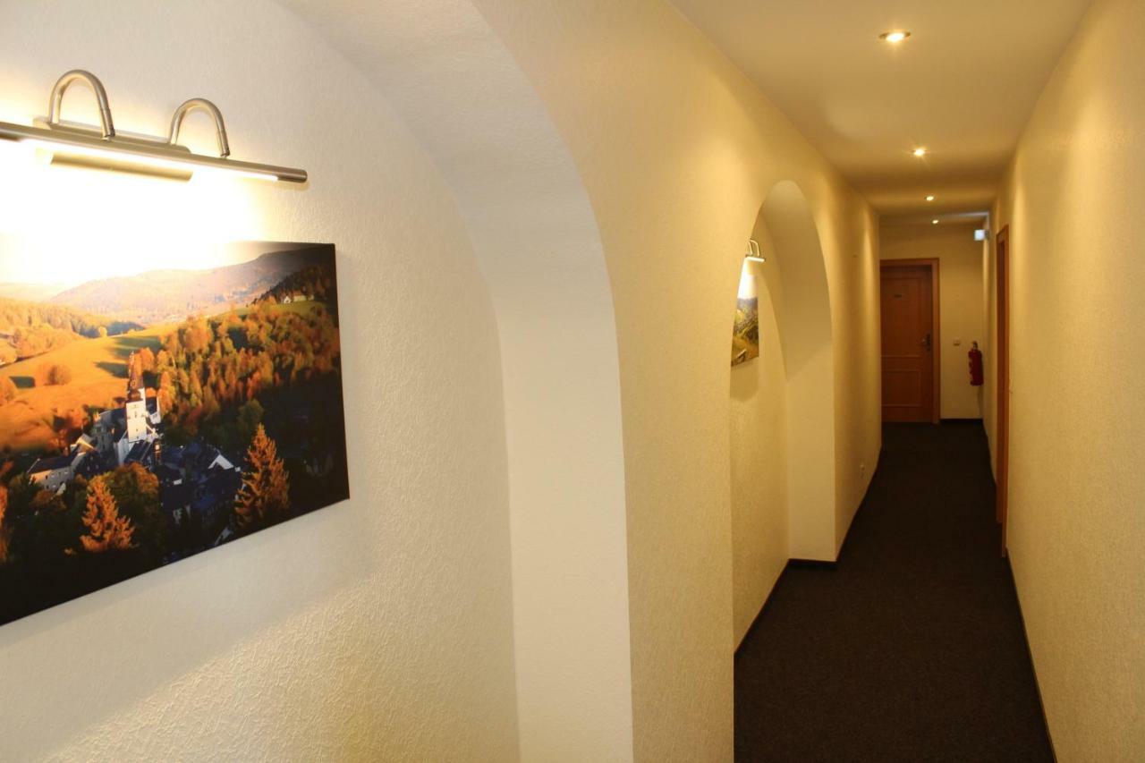 Hotel Ratskeller Schwarzenberg Schwarzenberg  Ngoại thất bức ảnh